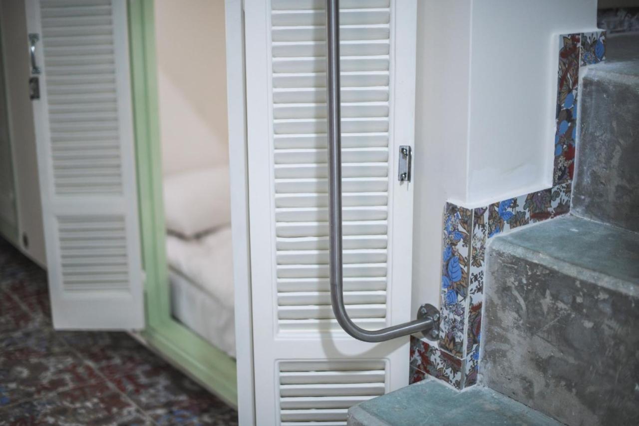 Damask Rose, Lebanese Guest House Jounieh Oda fotoğraf